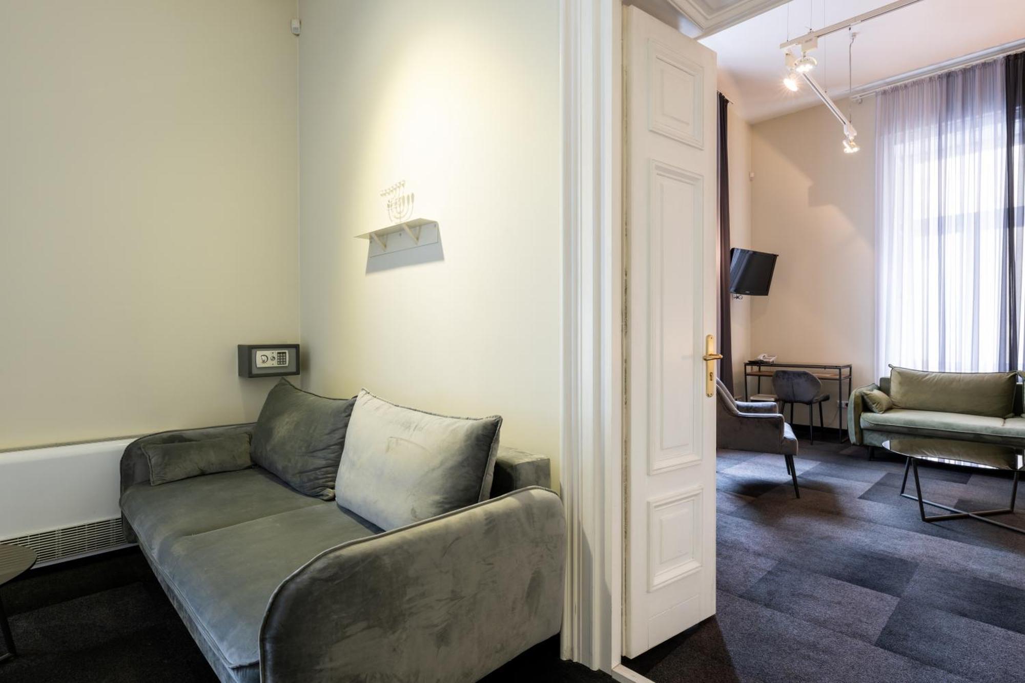 Home Aparthotel Красков Екстериор снимка